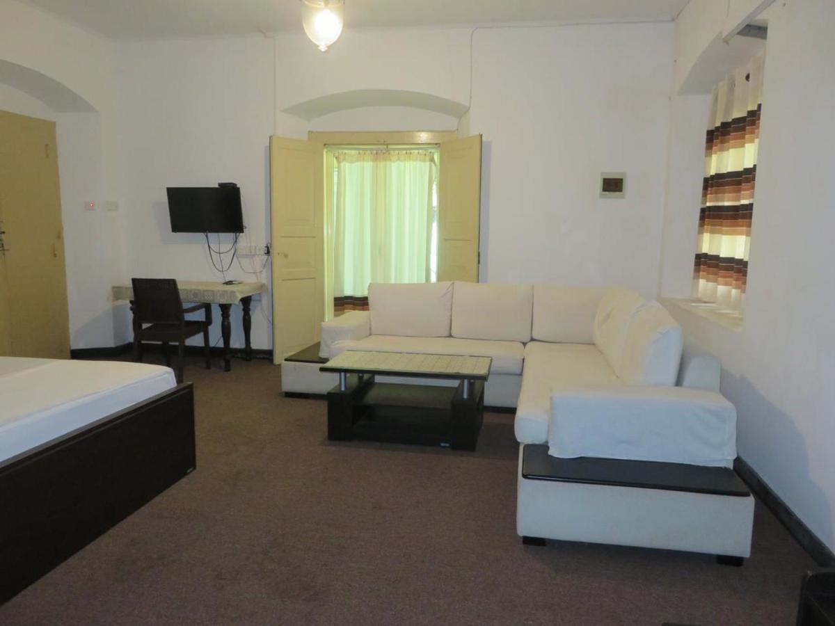 No.53 Apartment คาตุนายากา ภายนอก รูปภาพ
